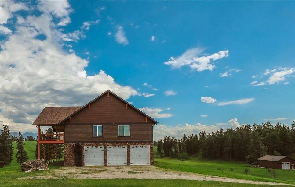 273 Game Trail, Eureka