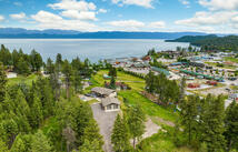 124 Woodacres Drive, Lakeside