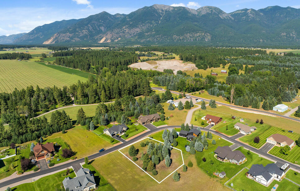 322 Spruce Meadows Loop, Kalispell