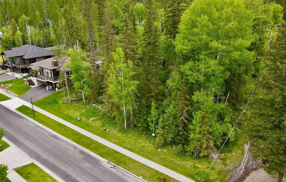 754 Ice House Road, Whitefish