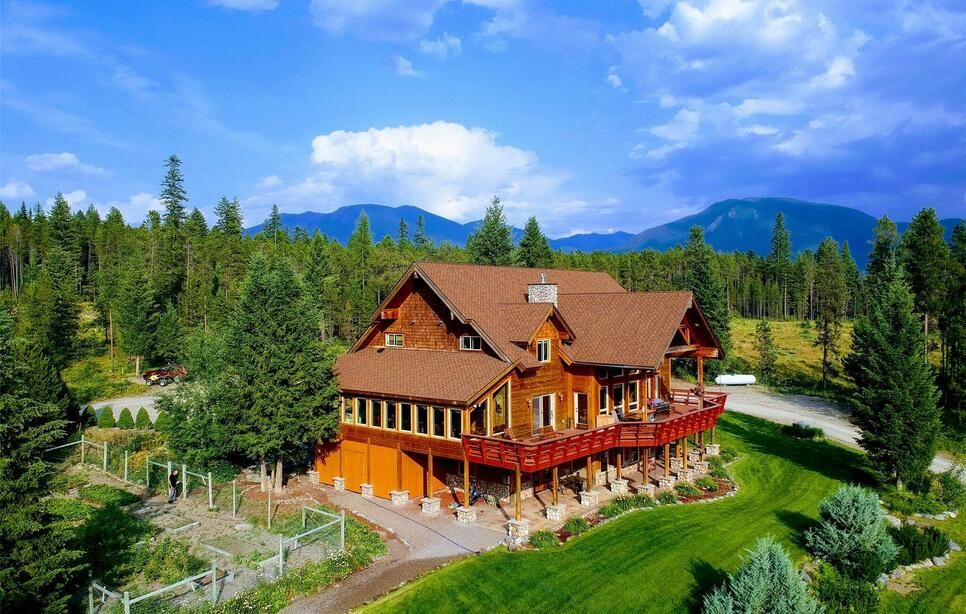 5672 Blankenship Road, West Glacier