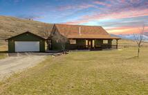 996 Airport Road, Eureka