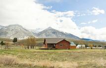 136 Berger Lake Way, Eureka