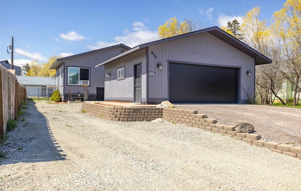 812 8th Avenue W, Kalispell
