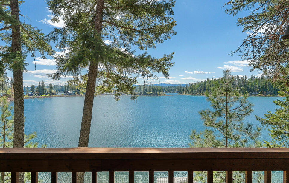1130 Echo Lake Road, Bigfork