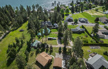 161 Pineview Drive, Lakeside