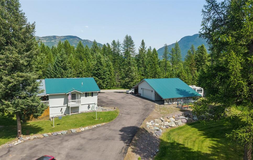 140 Harrison Court, Columbia Falls