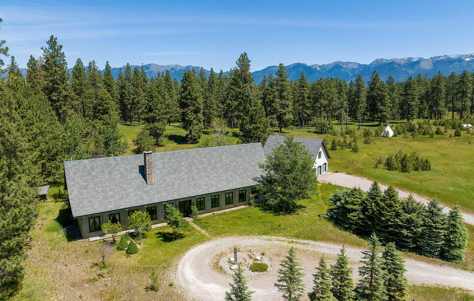 233 Coverdell Road, Bigfork