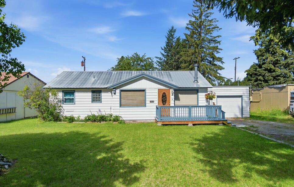 1428 4th Avenue W, Columbia Falls