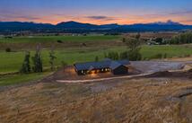 312 Indian Creek Road, Eureka