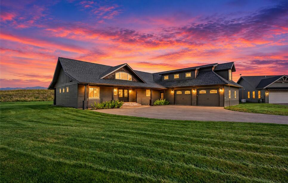 92 Great Bear Lane, Columbia Falls