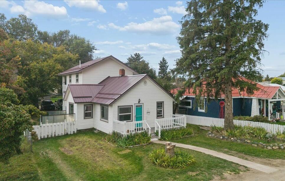 119 Central Avenue, Eureka