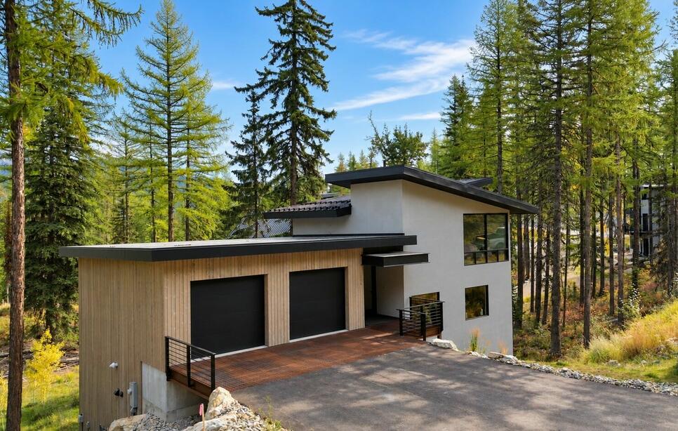 1074 Elk Camp Loop, Whitefish