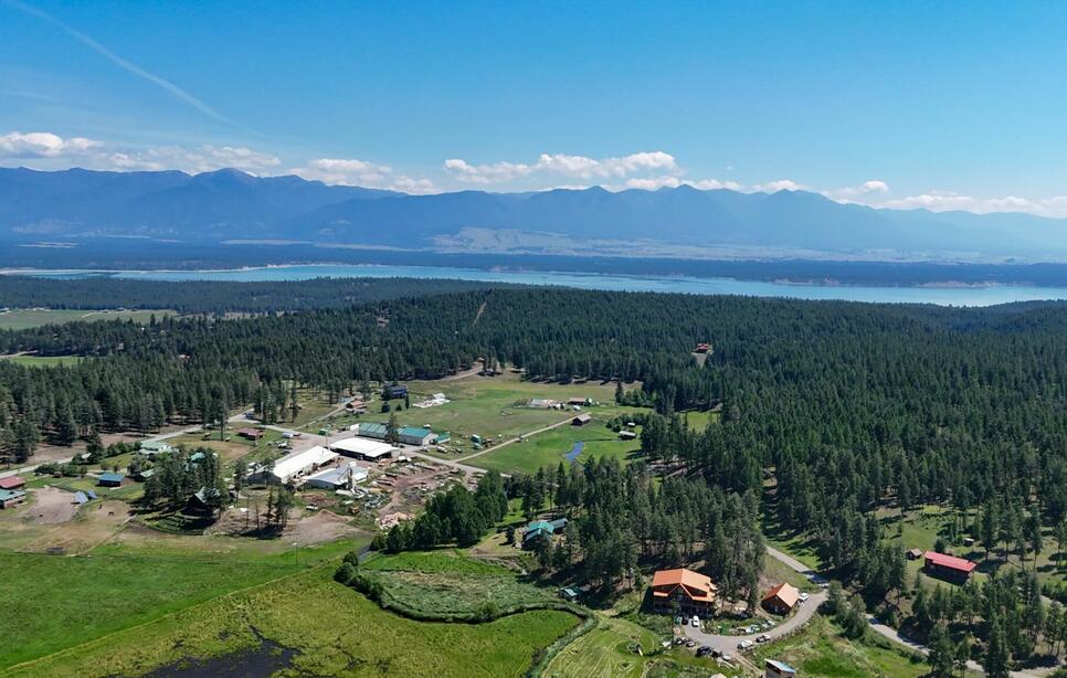 32 Enchanted Way, Rexford