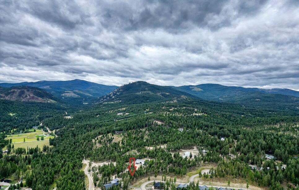 177 Blacktail Loop, Lakeside