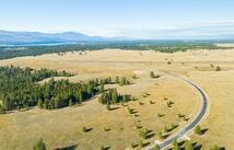 303 Paradise Loop, Eureka