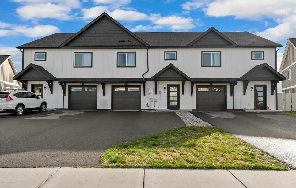 823 Lake Francis Drive, Kalispell