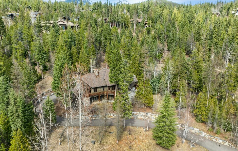 231 Arrowhead Drive, Whitefish