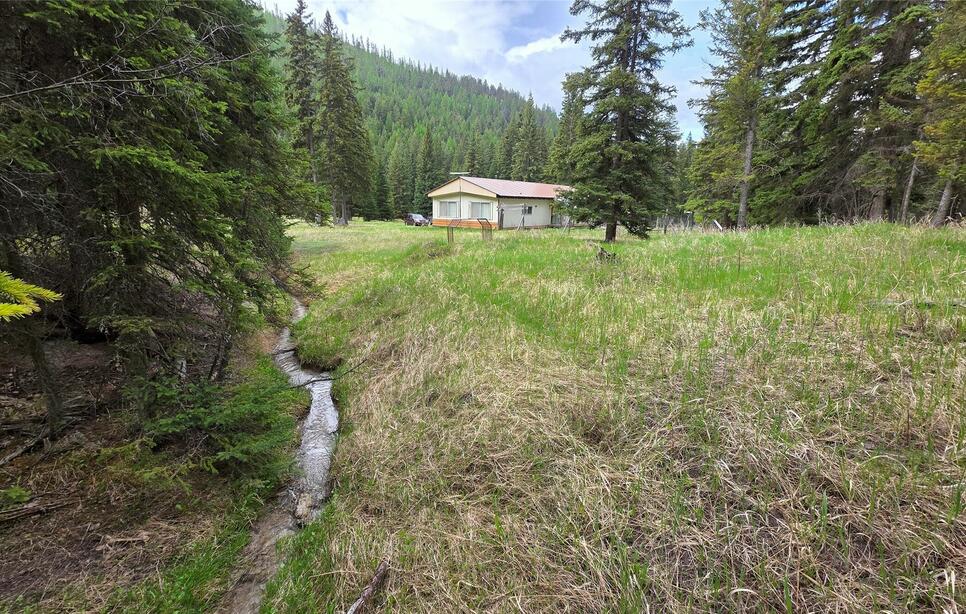 1720 Coon Hollow Road, Kila
