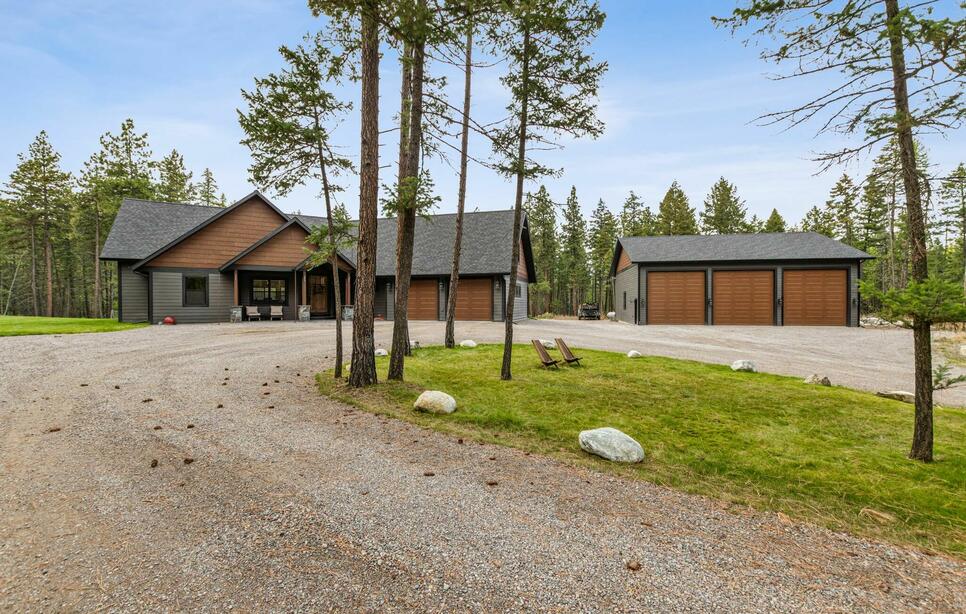 463 Deer Creek Road, Lakeside