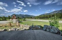 12135 Us Hwy 2 E, West Glacier