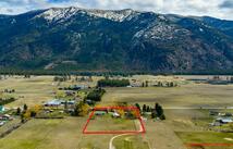 3075 Mt Hwy 206, Columbia Falls