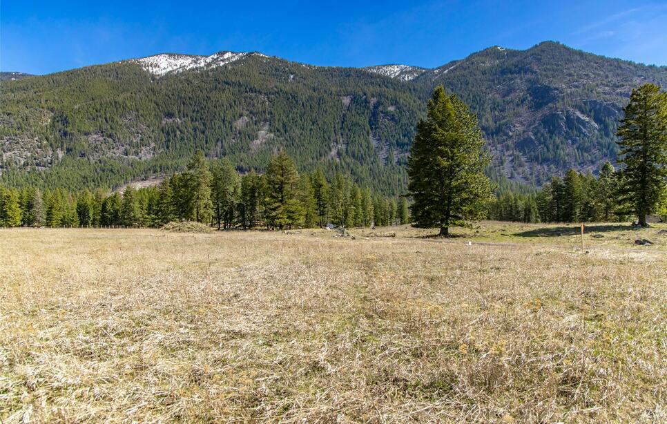 67 Mack Road, Columbia Falls