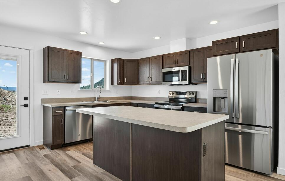 140 Peaks View Loop, Kalispell