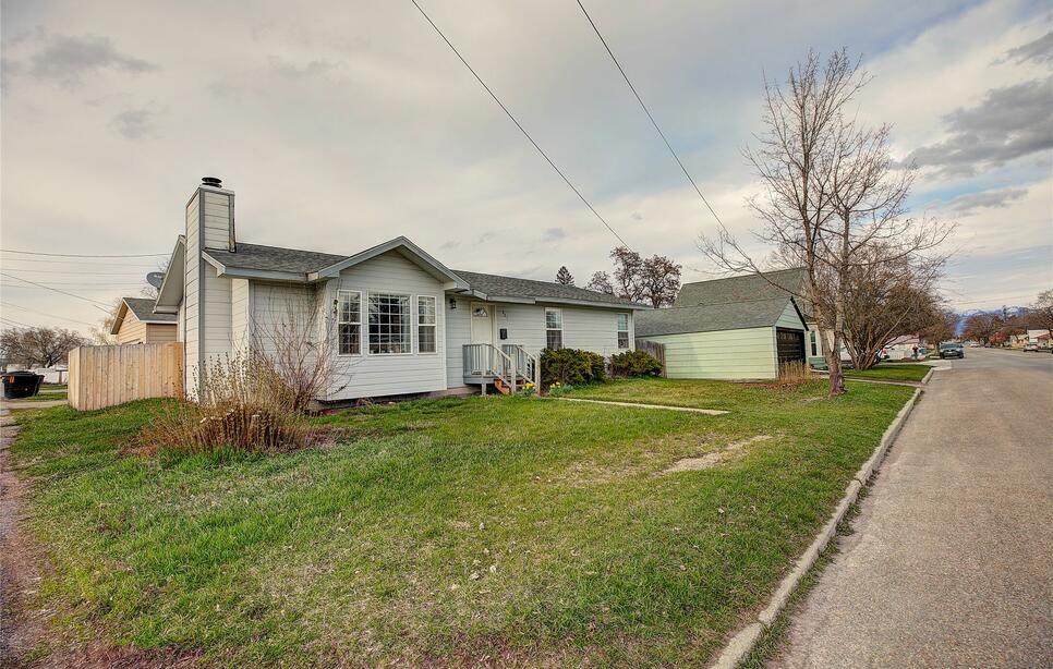 823 2nd Street W, Kalispell