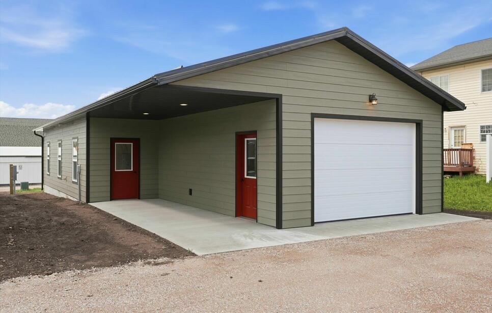 211 1st Avenue Se, Ronan