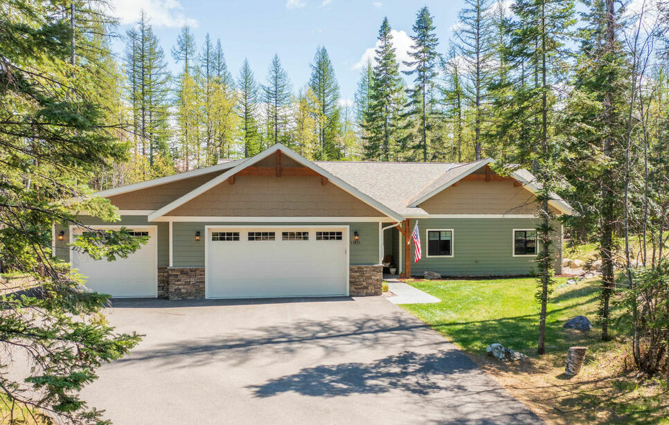 13831 Great Bear Loop, Bigfork