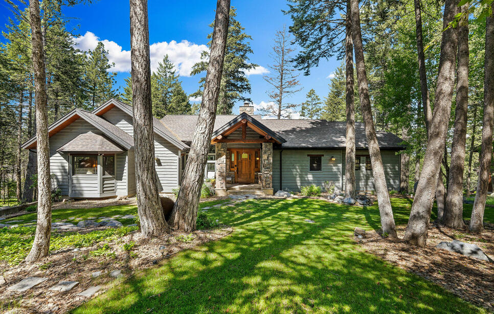 599 Pommel Drive, Bigfork