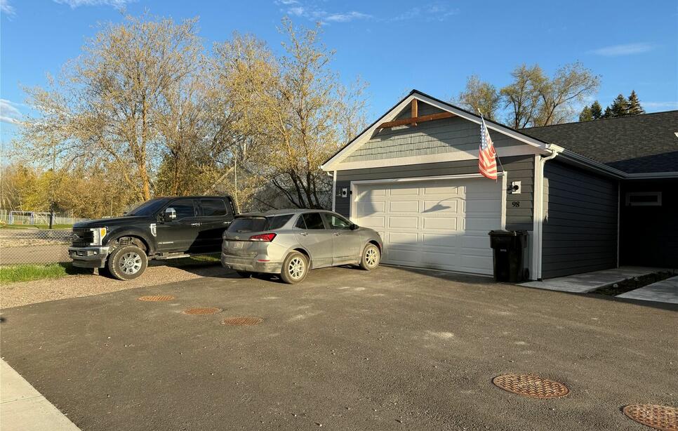 98 Mackin Court, Kalispell