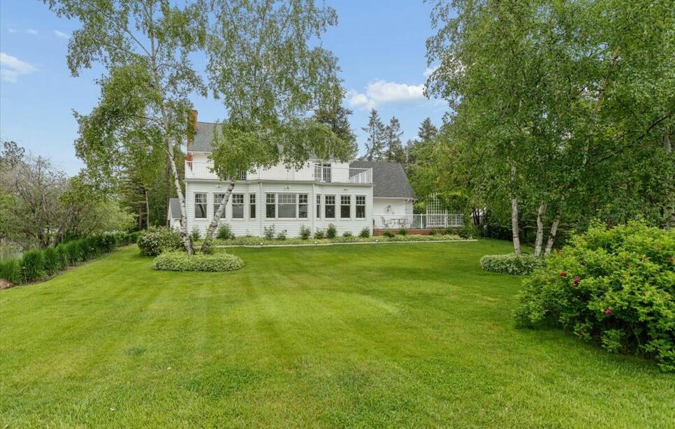 225 Siderius Lane, Bigfork