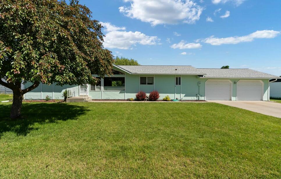 106 Island View Drive, Polson