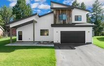 1020 Riparian Drive, Columbia Falls