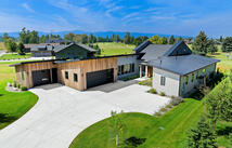 1283 Lake Pointe Drive, Bigfork