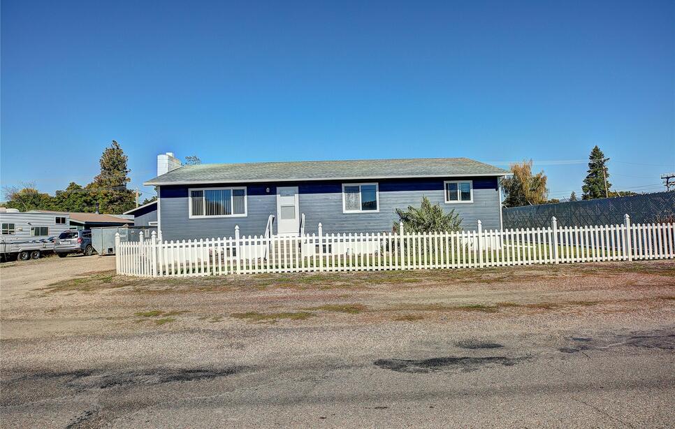 301 7th Avenue E, Polson