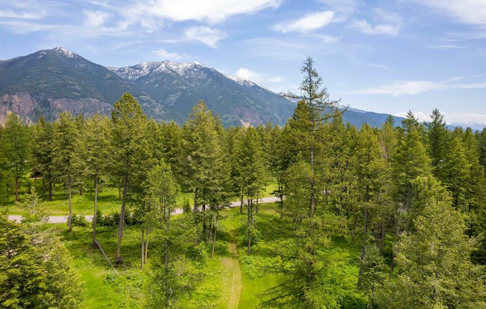 56 Wood Ridge Drive, Columbia Falls