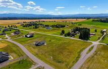 1012 Green Valley Court, Columbia Falls