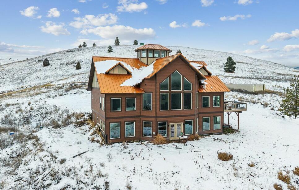 44142 Buffalo Road, Dayton