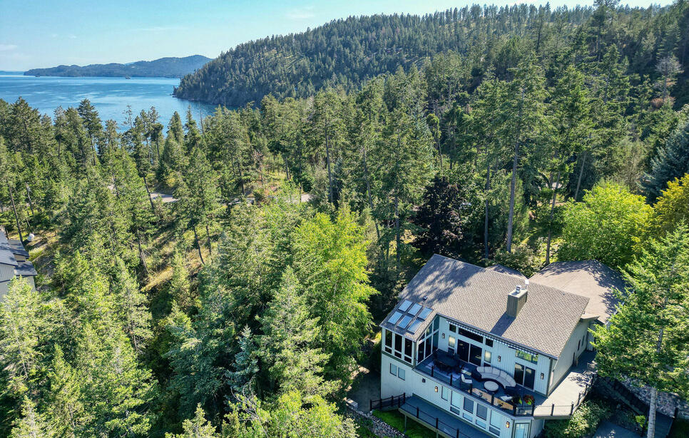 953 Angel Point Road, Lakeside