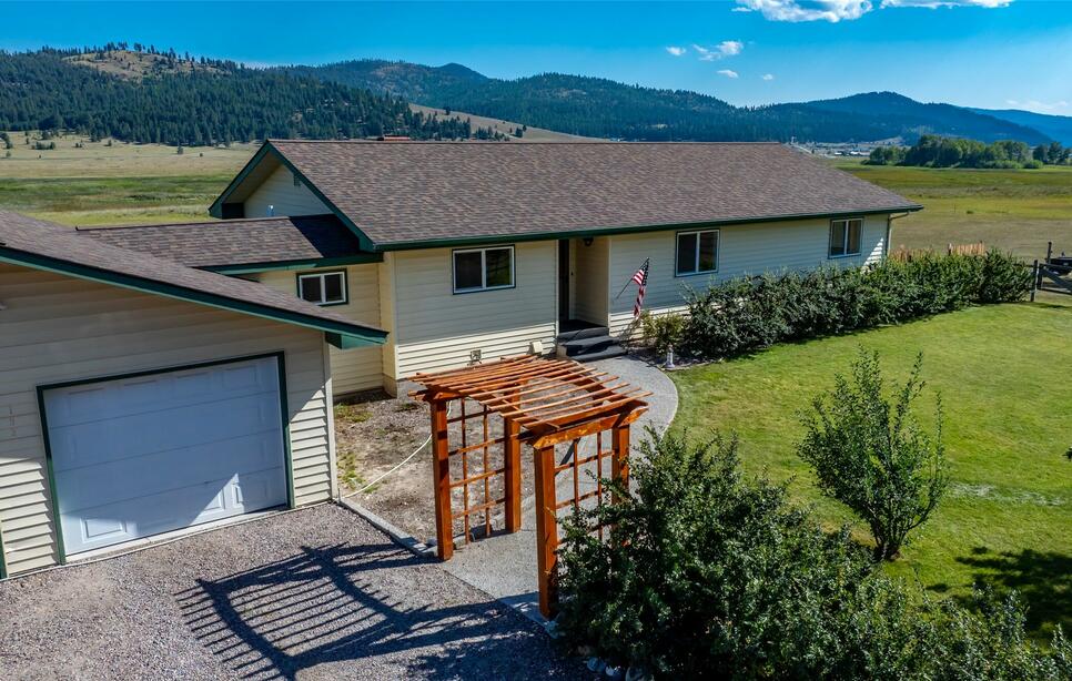 192 Gray Lane, Kalispell