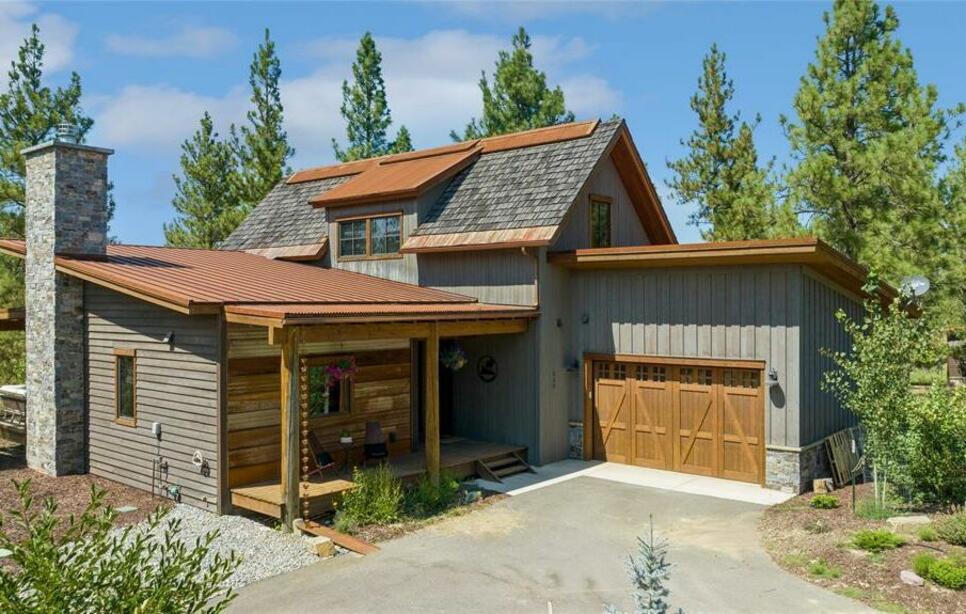343 Glacier Peaks Road, Eureka