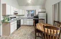 143 Parkview Lane, Lakeside