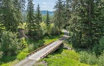 1785 Browns Meadow Road, Kila