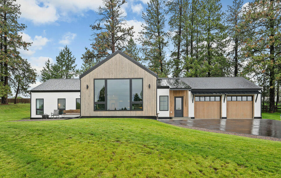 1924 Rapids Avenue, Columbia Falls