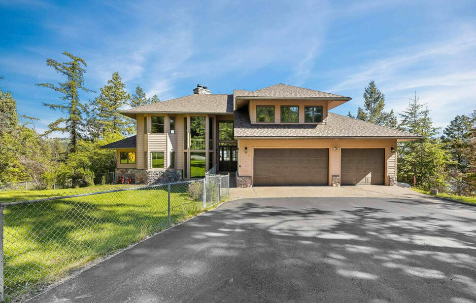 606 Foys Lake Drive, Kalispell