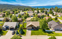 38 Gage Terrace, Bigfork