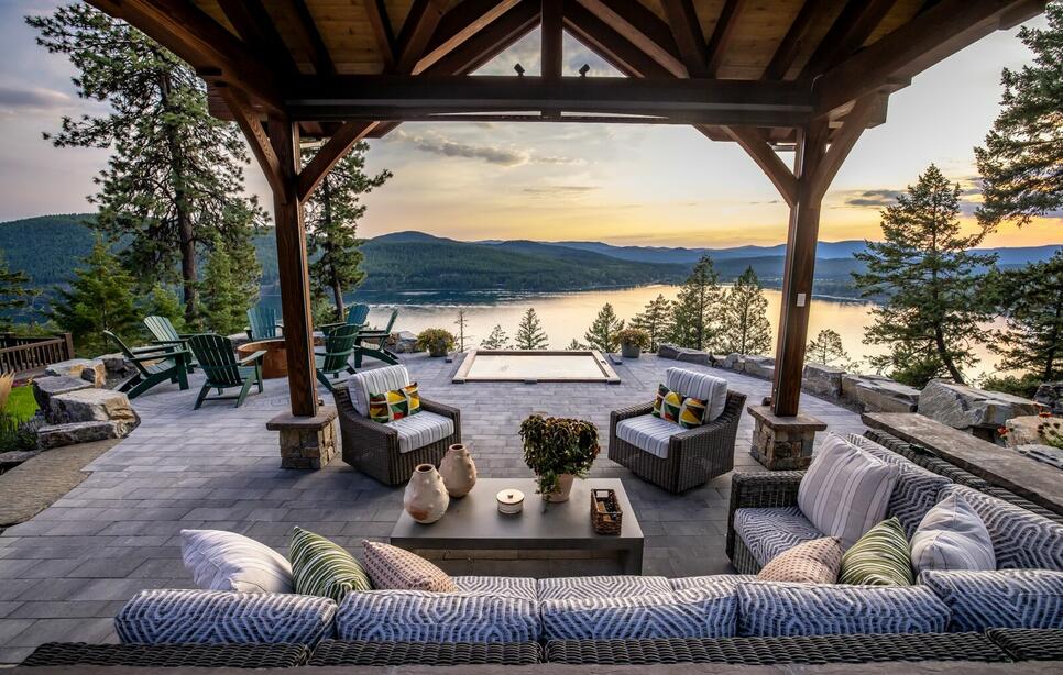 130 Roaring Creek Road, Whitefish